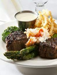 Beef Tournedos Oscar Rwtoledo Mancyssteakhouse Beef Beef Medallions Beef Recipes