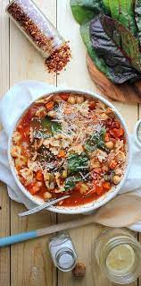 27 Delicious And Hearty Soups With No Meat Recipes Vegetarian Soup Food