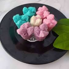 Kalo pun ada singkong utuh aja atau yang frozen tapioka. 5 Kue Mangkok Tape Singkong