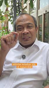 Menjalankan tugas kantor, @ BTV Berita Satu TV dan Sindo News TV. Jalankan  dengan baik. Ikuti iramanya, nikmati prosesnya, syukuri perjalanannya, dan  hiasi dengan kebaikan. Semoga berkah dan manfaat bagi sesama. Habis