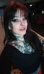 Hop in & say HELLLLOOOO..... 🥧