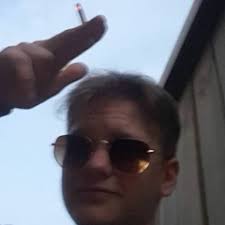 Stream Kurt Simpson music