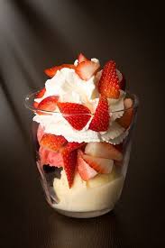 Ce Midi C Est Dessert Plaisir 7sp La Coupe De Glace Mais Pour Tenir Il Faut Savoir De Temps En Temps S Octroyer Un Petit Plaisir Pour 1 Coupe Glacee Repas Sans Cuisson Et