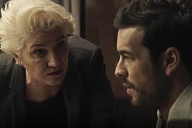 Adrian doria varlıklı bir iş adamıdır. Filme Um Contratempo Tempos Literarios