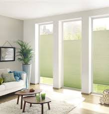 Innenliegender Sonnenschutz Als Plissee Von Kadeco Www Rolladen Bauer Com Sichtschutz Blendschutz Optik Dekoration Sonnenschutz Fenstergestaltung Blendschutz