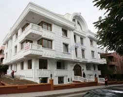 Gaziosmanpasa Da Bulunan Ilhami Yilmaz Evi Ne Pimapen Uygulandi Multi Story Building Structures Building