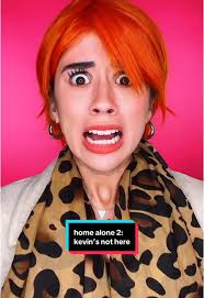 Kevin Lauren Faller Ned Scenen