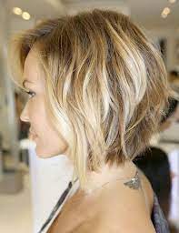 Stacked A Line Wavy Bob Stacked Wavy Bob Thick Hair Soft Stacking Not Too Severe Hair Styles Short Wavy Hair Thick Hair Styles