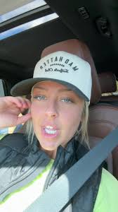 Keaton T Oaks Zach Top