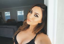 Uldouz Wallace: My Story | Viva