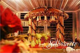 Silhouette Events Delhi Review Info Wed Me Good Wedding Stage Decor Online Wedding Planner Wedding Decorations