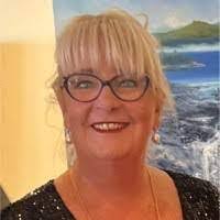 Sharon Glaeser's Instagram, Twitter & Facebook