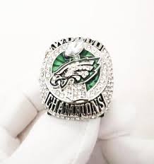 The philadelphia eagles finally have super bowl rings to call their own, complete with 219 diamonds(!!), 17 green sapphires, and an underdog mask inside. Starting At 27 99 Beautifully Crafted These Rings Are Heavy Beautiful And Well Worth Th Super Bowl Rings Philadelphia Eagles Super Bowl Philadelphia Eagles