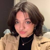 Jasmine Eastman's Instagram, Twitter & Facebook