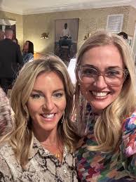 Terri Hutton's Instagram, Twitter & Facebook