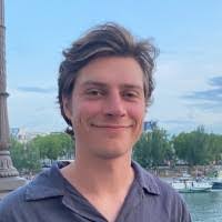 Ali Buhler's Instagram, Twitter & Facebook