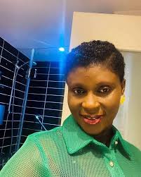 The ever gorgeous ESTHER SMITH 😍