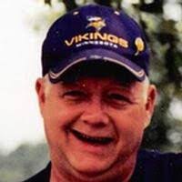 Kyle Kinzer's Instagram, Twitter & Facebook