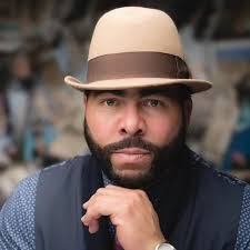 Mike Anderson (@moviemanmike) • Instagram photos and videos