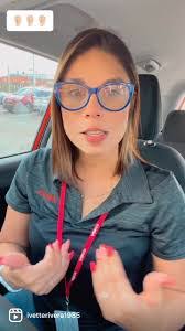 Ivett Rivera's Instagram, Twitter & Facebook