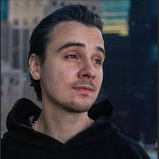 Ali Hohlt Email & Phone Number