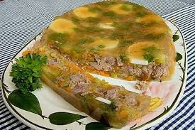 Tafelspitzsulze Mit Krautervinaigrette Und Kurbiskernol 2 Vinaigrette Essen Und Trinken Essen
