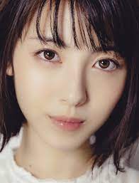 浜辺美波 顔アップ特集 綺麗な女優 アイドル モデル 芸能人の顔アップ画像研究所 顔面アップ同好会 顔好きによる顔好きのための好きサイト 韓流アイメイク アジアンメイク 顔
