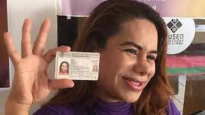 Marchan por el mes del orgullo LGBTTTI en Tuxtla