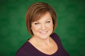 Can't Look Away (English Edition) eBook : Cooner, Donna: Amazon.es: Tienda  Kindle