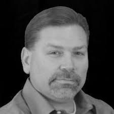 Tom Milligan (@thmill)