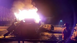 Lowongan kerja tahun 2021 lowongan kerja sma smk d3 s1 loker terbaru semua jurusan lowongan bank lowongan bumn lowongan cpns lowongan pekerjaan. Tangki Pertamina Terbakar Di Tol Wiyoto Wiyono 1 Korban Tewas Misterius