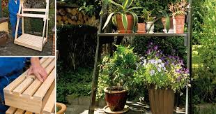 Om Du Inte Har Plats For Flera Vaxter Pa Terrassen Eller Balkongen Sa Stapla Dem Med En Trappliknande Hylla Far Du Plats For Manga Kruk Vaxter Krukor Terrass