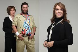 Más tarde, estudió un tiempo en ingenería en la universidad finis terrae, despues cambio a arquitectura y al final se convirtió actor. A Diez Anos De Fortunato Teleseries Cl