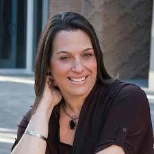 The Path to Becoming a Proverbs 31 Wife: Leadership Guide for Group Study:  Rash, Jennifer: 9781945464232: Amazon.com: Books