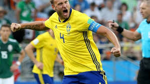 He currently resides in paarp, sweden. Granqvists Baby An Tag Des Achtelfinals Erwartet
