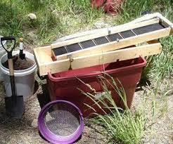A Recirculating Sluice Box For Gold Prospecting Gold Prospecting Gold Mining Equipment Panning For Gold