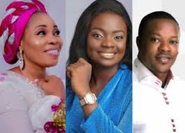 Ace gospel singer, tope alabi is being blasted online for criticising the song of another soul singer. 7tc5mwe0zk1xgm
