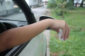 Hampir semua penonton di dalam panggung tersebut mati di dalam keadaan yang sangat mengerikan. Empat Kereta Institut Memandu Disita Selepas Perangai Pengajar Sambil Lewa Semasa Mstar