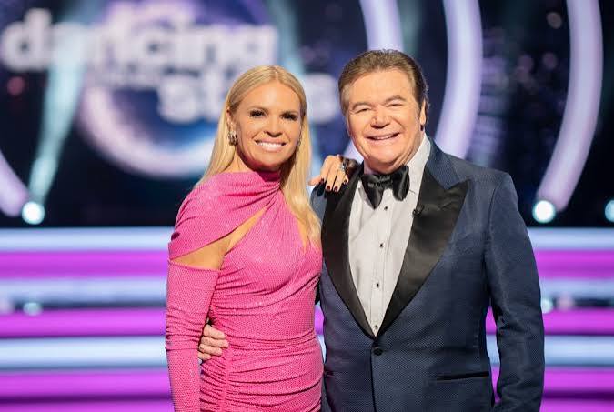 Daryl Somers: "I am happy to hand the Mirror Ball over to Chris." | TV Tonight