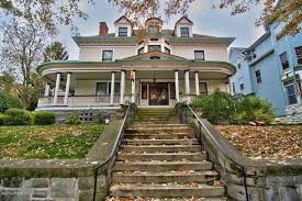 Check Out The Home I Found In Scranton Victorian Homes Historic Homes Scranton