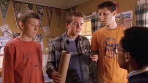 In australia, in 2001 malcolm in the middle premiered on channel nine, monday nights at 8:00 pm it rated strongly, with the help from its lead in friends, which at the time rated 2,279,000, 2,031,000 and 2,410,000 as the night's most watched show, and year's 2nd most watched tv program. The Worst Thing Done To Lois On Malcolm In The Middle
