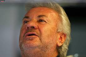 His „paddock for friends, fans and followers. Reaktionen Auf Michael Schumachers Skiunfall