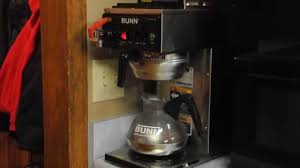Once you're done taking your coffee, flicking the warmer switch turns the warmer plate off. Bunn Cwtf15 3 Warmer Coffee Maker For Sale Youtube