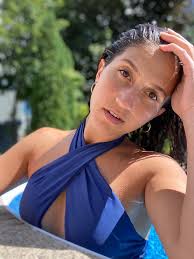 Neckholder Bikini to Halter