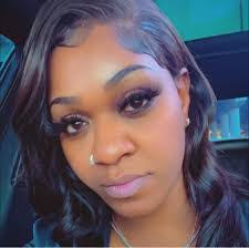 Candice Mcgowan's Instagram, Twitter & Facebook