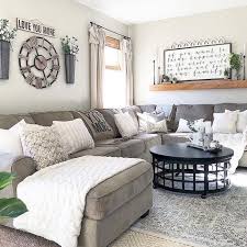 And can even be used in grey furniture or gray living room walls, as an element of the room. 1001 Ideas For Modern Farmhouse Living Room Decor