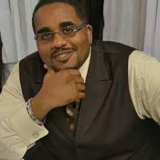 Hubert Lambert (@hublambert72)