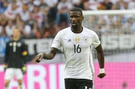 This is the national team page of fc chelsea player antonio rüdiger. Confed Cup Antonio Rudiger Im Angriffsmodus Fussball Stuttgarter Nachrichten