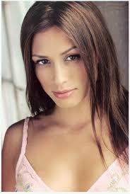 Melissa Hooker's Instagram, Twitter & Facebook