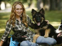 Amber Marshall With Her Dog Remi China And Her Dads Dog Riley Heartland Georgie Heartland Actors Amber Marshall